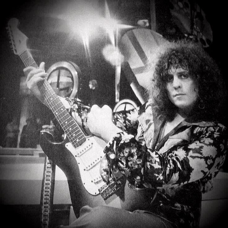 stuffbyvic's tweet image. Happy heavenly Birthday Marc ✨💖
Our 20th Century Boy would have been 76 today #MarcBolan #TRex #70smusic
