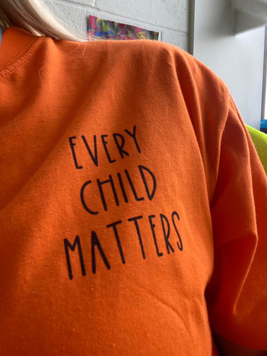 Our Grade 3’s honouring Orange Shirt Day and recognizing that every child matters. Students wrote messages on their ribbons and tied them outside <a href="/stjbbruins/">St. Josephine Bakhita CES</a> . Today we pause and remember for Truth and Reconciliation 🧡