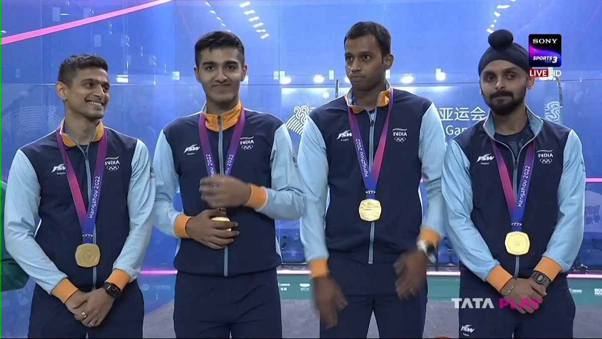 _FaridKhan's tweet photo. - India defeated Pakistan 2-1 in the final of Squash 
- India beat Pakistan 3-0 in the final of SAFF U19 Football Championship 
- India trounced Pakistan 10-2 in Hockey in the Asian Games 

Three India vs Pakistan matches today and three India wins 🇮🇳💔💔💔💔 #AsianGames2023 https://t.co/FTcfvCzrO0