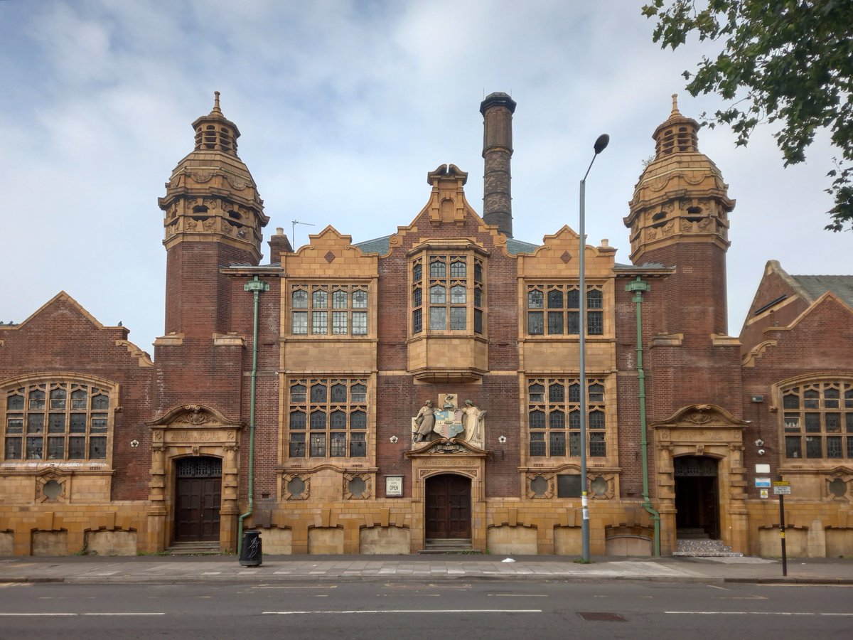 As <a href="/MoseleyRdBaths/">Moseley Road Baths</a> closes today for a complete repair and reordering project, just bask in the difference moving the bus stop has made (before and after, stop is now just out of shot on left)
