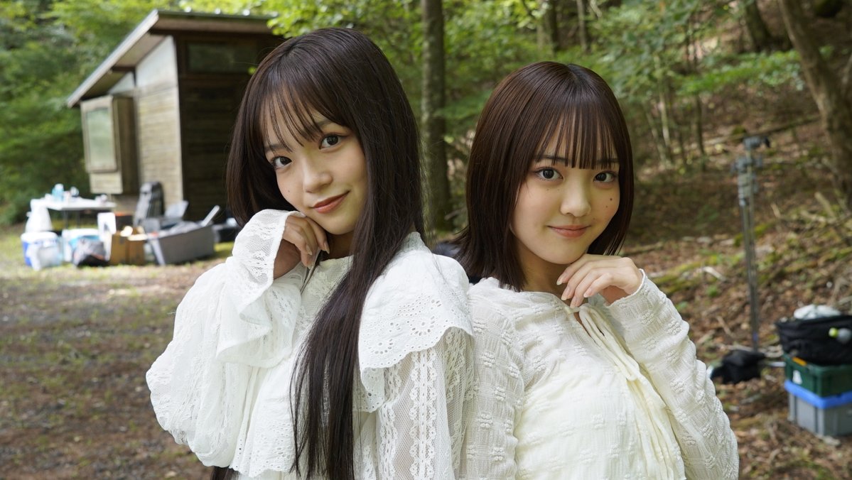 Laki922official's tweet photo. ／
「#夢空に羽」リリースまで
あと4日🌳
＼
#Lucky2 #MV #オフショット https://t.co/aUfSJkvPsO