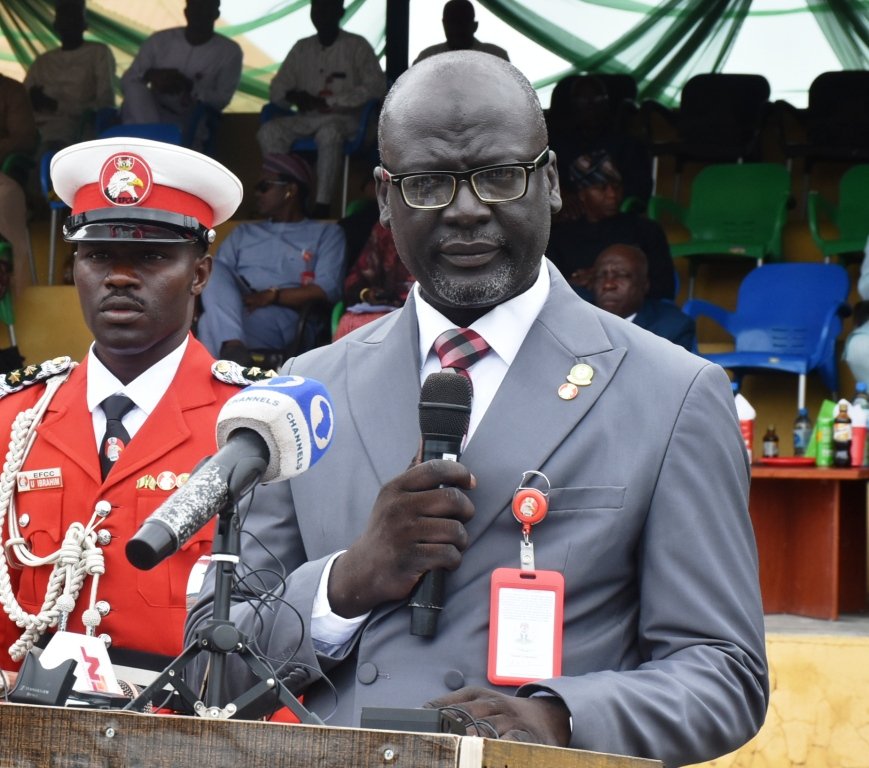 officialEFCC's tweet photo. Chukkol Charges 332 Newly- Graduated Cadets Against Corruption and Indiscipline. 

The Acting-Executive Chairman of the Economic and Financial Crimes Commission, EFCC, Abdulkarim Chukkol has charged newly-graduated cadets of the Commission against indiscipline and other acts of corruption. 

He gave the charge on Friday, September 28, 2023 at the Passing out Parade of 332 Detective Assistant Course 4 Officers at the Police Mobile Training College, Ende Hills, Akwanga, Nasarawa State.

According to him, EFCC, as an anti-graft agency, places high premium on its core values of integrity, courage, professionalism and collaboration and fresh entrants into its workforce must be above board in their conduct. “I must also sound a note of warning that the Commission will not condone any indiscipline, as violation of the established code of conduct will be met with appropriate sanctions”, he said.    

While urging the cadets to be focused, the EFCC boss tasked  them to be committed to the profession that they have signed up for, adding that law enforcement pertaining to  economic and financial crimes, is a crucial national service and a career which takes years to build but could be destroyed in a moment of careless indiscretion or poor judgment.

Reviewing the content of the training of the cadets, Chukkol explained that they were taken through all-round training in law enforcement, including legal studies, financial studies, operational studies and information and communication technology, ICT,  “They were also introduced into policies and operational manual of the Commission which will guide their conduct within and outside the Commission”, he said.

The EFCC’s boss appraised the efforts of the Commission over the years, stressing that the Commission  has made a huge difference in the affairs of the country. “Through the efforts of the commission, odious image of Nigeria as a 419 hub with the attendant negative effect of the economy is erased”, he said. He also disclosed that the Commission has secured 1688 convictions between January and September and with good prospects of more convictions before the year runs out.

“The commission’s investigation activity has led to the recovery of assets running into billions of Naira.  Last year, 2022, the Commission secured a  total of 3785 convictions, the highest by any law enforcement agency in Nigeria in a single year. Between January and now, the Commission recorded 1688 convictions. The figure is bound to increase as more cases are brought to conclusion in the courts”, he said.

On the preventive mandate of the Commission, Chukkol assured that the EFCC will continue to pursue it with relentless vigour through engagement with different stakeholders. “The Commission recently broke new grounds in this endeavor with the commencement of test transmission of its radio station, EFCC Radio 97.3. The initiative promises fresh vista of opportunities for public engagement as the Commission strives to get the people to own the fight against corruption.”

Acting-Commandant of the EFCC, Assistant Commander of the EFCC, ACE1 Babashani Umar Sanda, urged the cadets to uphold the values of the Commission, while the Commandant, Police Mobile Training College, PMTC, DCP Urutugu Ikioye urged the Commission to sustain its synergy with the PMTC, “especially at the combat tactical level… because at the end of the day, we still be performing duties that are complementary to each other”. 

The overall Best Cadet Award was clinched by Henry Okolie, Sambo Daniel Umoho bagged First Runner Up Award, Second Runner Up Award went to Olusegun Ibiloye and Award for Command and Leadership was clinched by Agu Chidera. Others are; Marksman and Markswoman Awards clinched by  Sani Usman Mohammed and Idowu Maryam Bashir respectively.