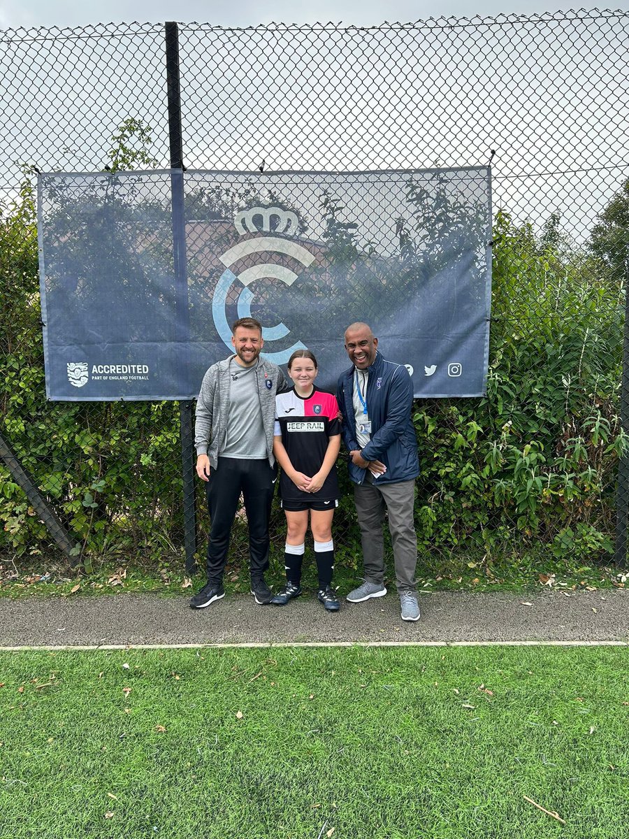 Cheshire_FA's tweet photo. PLAY SAFE WEEKEND | 🤝

Our CEO, Steve, has had a great #PlaySafe morning with @CreweFC Under 13 Jaguars. 

Steve says “It was inspiring to spend time with all the players, coaches, families and Crewe FC’s Chair Steve Parker.”

Huge thanks to the club for backing #PlaySafe | @FA https://t.co/YKHihejz7w