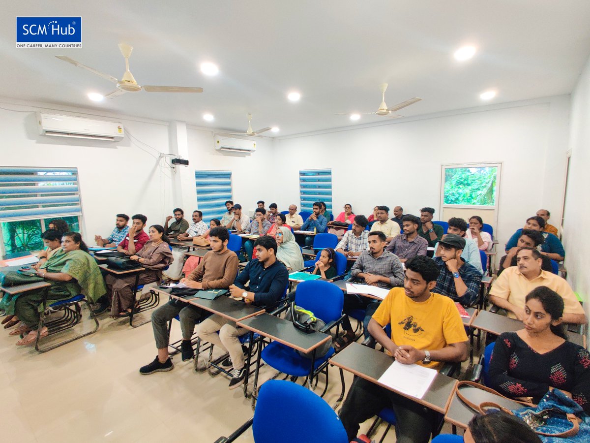 hub_scm's tweet photo. 📚 Welcoming the New October Batch 🎓 As we gather for our orientation meeting, we're ready to open a new chapter in life filled with questions, discovery, and self-discovery. Here's to a transformative year ahead!

✅ PG Program ✅ Professional Program 

☎️ +91 97443 50156 https://t.co/1eM75BSYJk