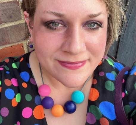 Thanks to Lorna for sharing her pictures. We can paint our beads in any colour to match an outfit!
#handmadejewellery #necklace #jewellery #jewelry #jewellerymaker #jewelleryshop  #jewellerydesign #jewellerydesigner #ukjewellery #artisanjewellery #woodenjewellery #woodjewellery
