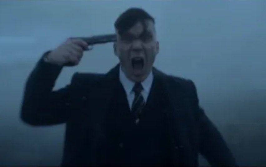 ReichPyke's tweet image. me when my ai generated yuumi gf sits on the jungler instead of me after lane