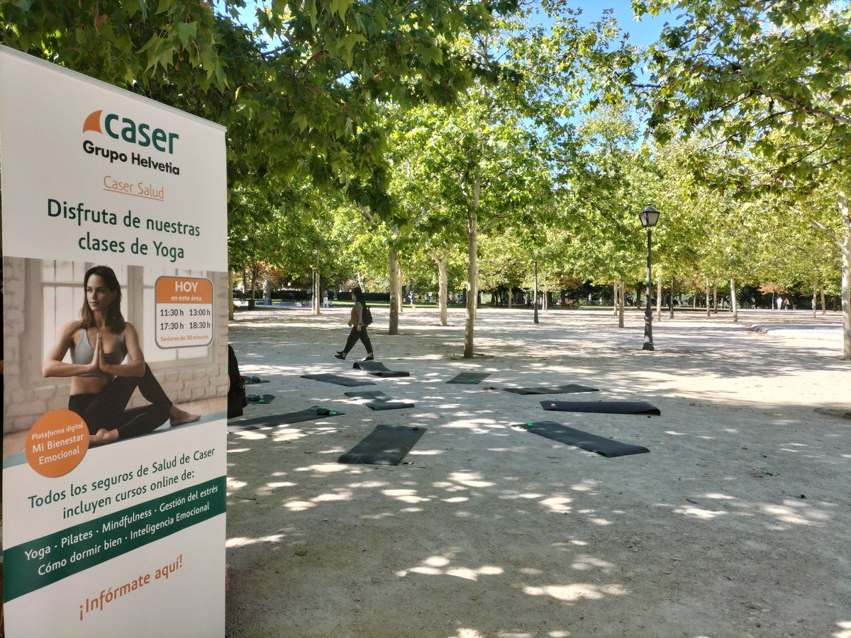 ¡Ojo! Un buen plan para hoy y para tu #SaludPulmonar es disfrutar de las distintas sesiones de yoga que organiza @caser 

🕑 De 13h a 13.30h
🕑 De 17.30h a 18h
🕑 De 18.30h a 19.00h

📍 Parada 2 Inside, Parque del Retiro

#MadridRespira