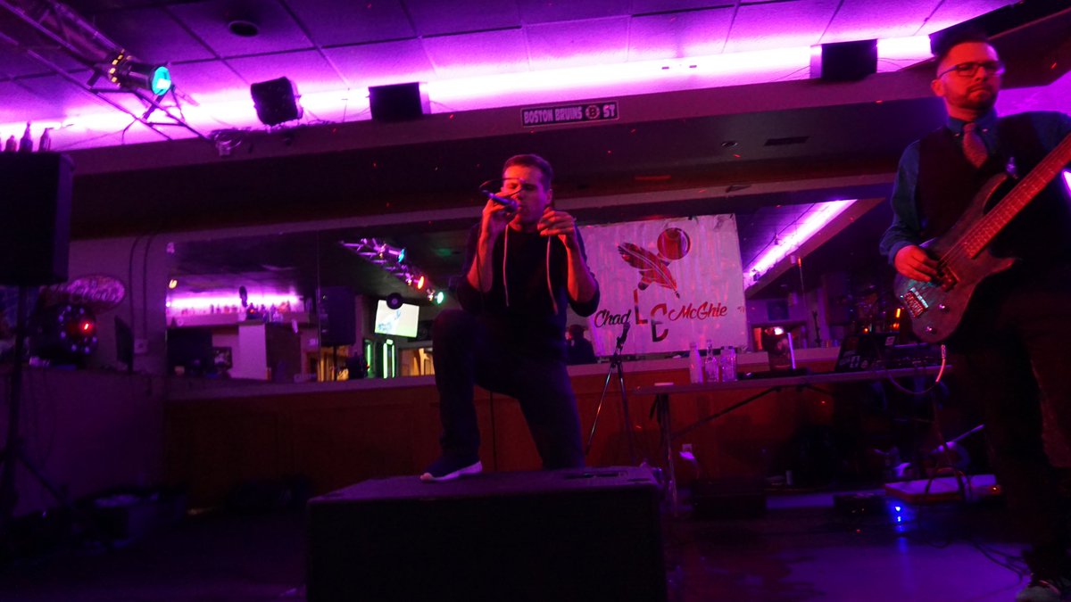 chadlemcghie's tweet image. Every audience is an adventure. 

#livehiphop #stagelife #performance #audience #adventure #rapandbass #drumhelleralberta