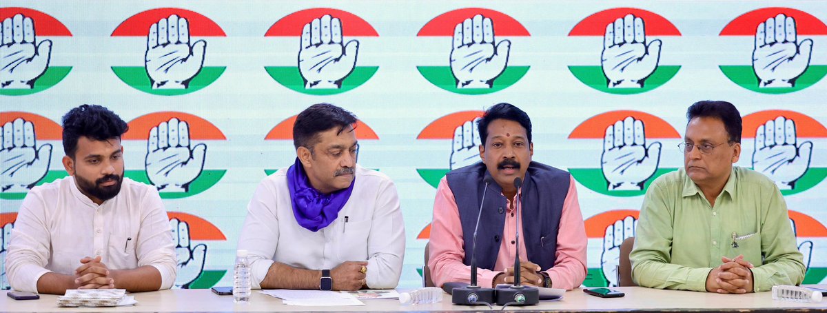 JawaharBalManch's tweet photo. @JawaharBalManch , an initiative of the @INCIndia , is launching 2 projects:

1. Ding Dong Bell
 Any child between the ages of 7 to 18 can make a wish related to education by clicking on the small bell icon on the JBM website.
 
Launch on October 2nd in Chandigarh. https://t.co/42L3iek3tP