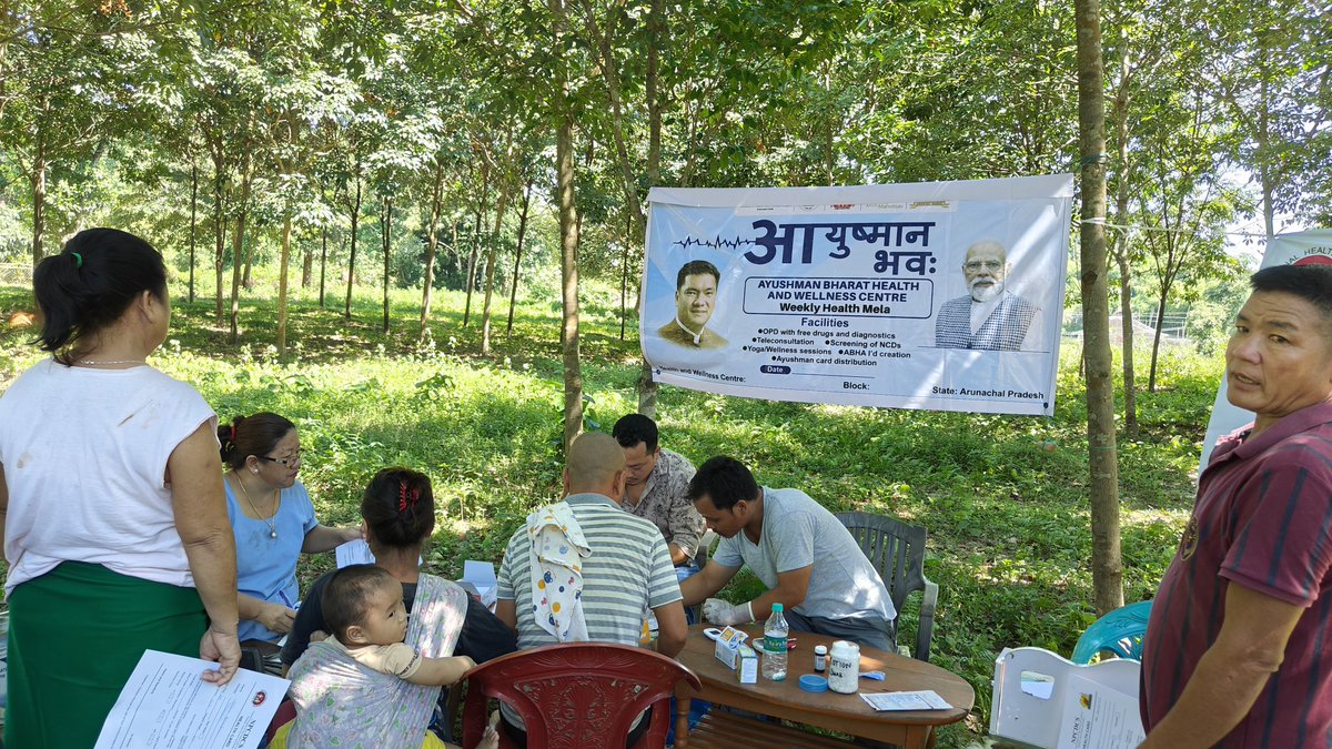 Purausha1's tweet photo. NCD, Tb screening, laboratory testing, ABHA ID generation and awareness about various government schemes done at Tarajuli village under HWC PICHOLA ICR, under the banner of Ayushman Bhava HEALTH MELA.
@AloLibang 
@PemaKhanduBJP 
@hwcarunachalpr 
@AyushmanHWCs 
@MoHFW_INDIA https://t.co/b9moEPoIZc
