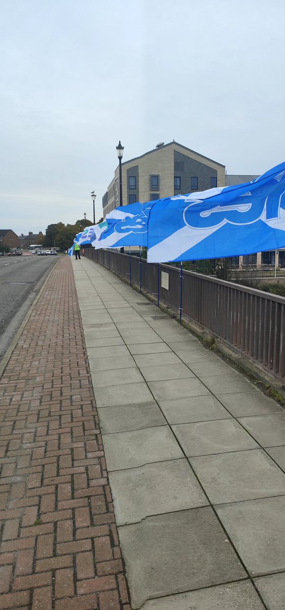 TheIndyNinja1's tweet photo. #InverYESs
#SolidarNess
#BridgesForIndy
#UncowedNotCowards https://t.co/Zw8lYoqDpu