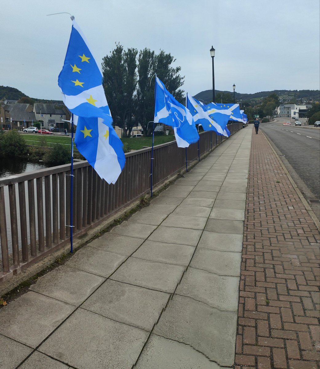 TheIndyNinja1's tweet photo. #InverYESs
#SolidarNess
#BridgesForIndy
#UncowedNotCowards https://t.co/Zw8lYoqDpu