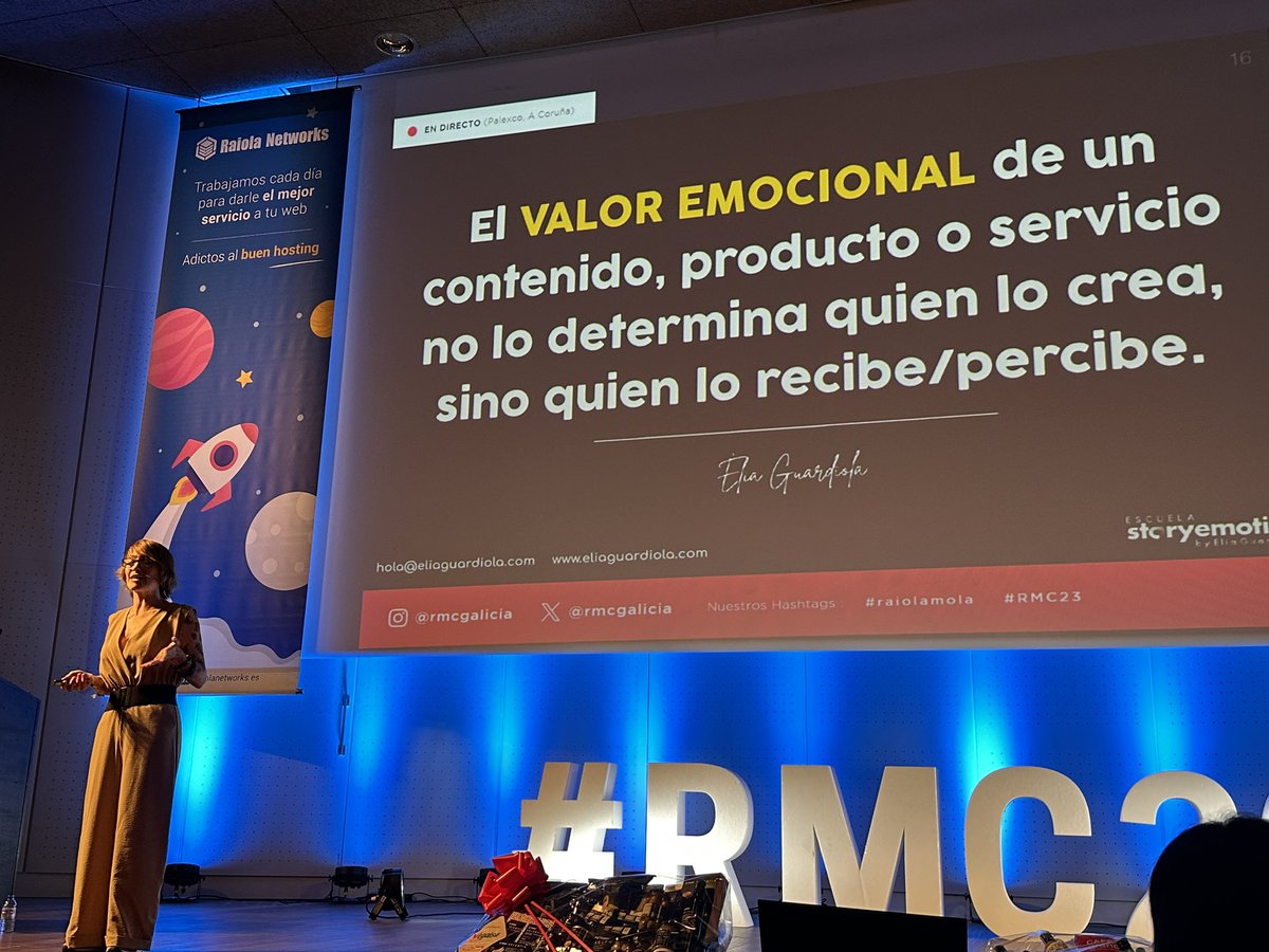 rmcgalicia's tweet photo. "Quien no es criticado es que no está haciendo el suficiente ruido", Èlia Guardiola se despide a lo grande 🪭💃

#RMC23 https://t.co/ccoTwo6luz