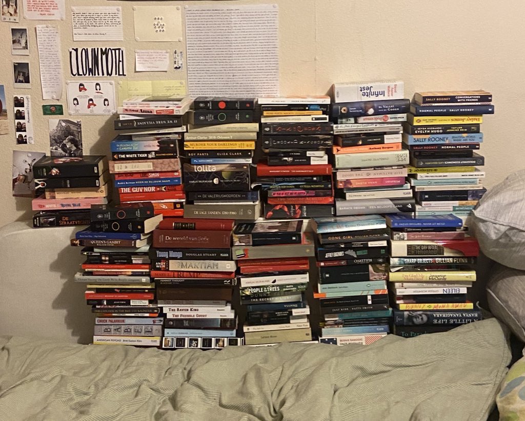 what 2 years of (second hand) bookbuying does to a motherfucker