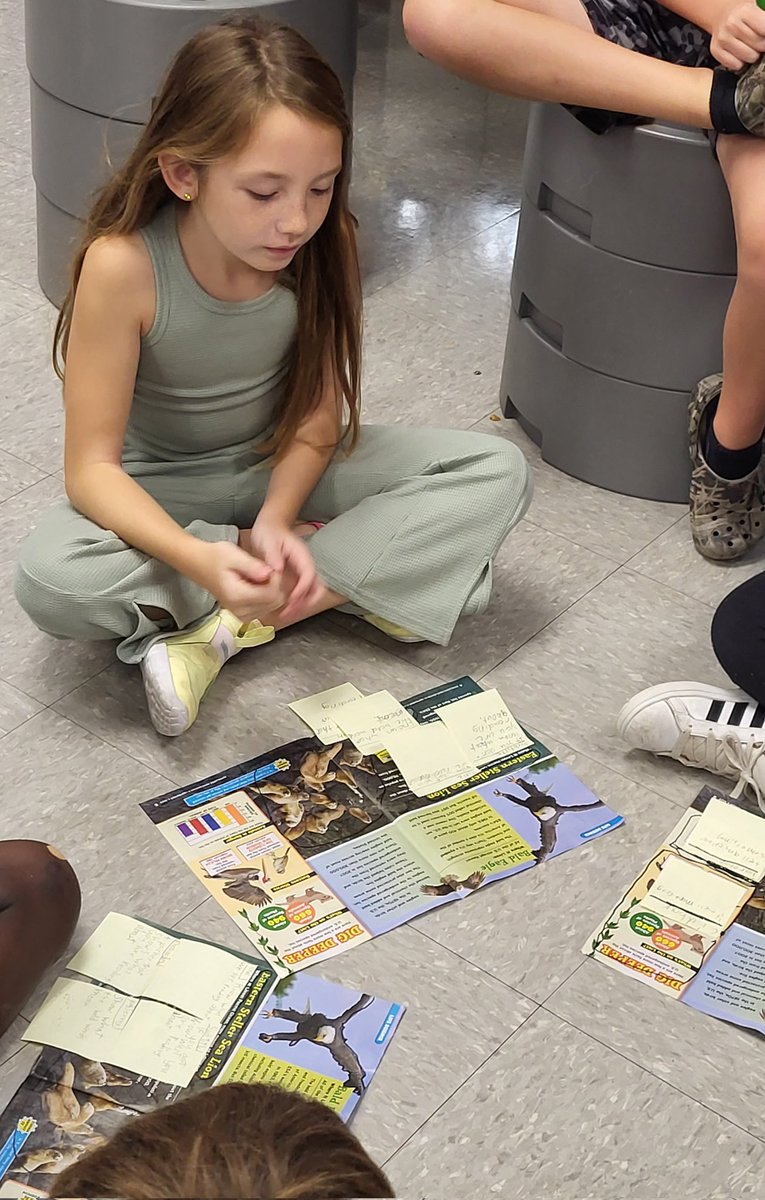 3rd graders got to use Scholastic News magazines to identify text features and discuss how each one helped them understand the article. Each group read 1 article, marked the text features up with sticky notes, and then shared out to the other groups!  #OakFlatProud #bssdproud