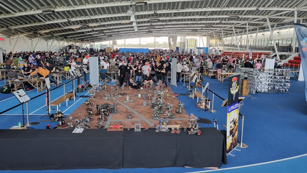 TitanOwnersClub's tweet photo. Come say hi to the #titanownersclub at #londongt #roadtolgt #warhammertournements and see the spectacular Titans walk to war! #enginekill https://t.co/WXZQtb83el
