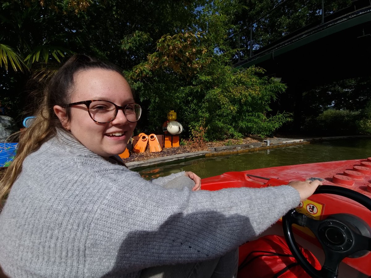forge_felix's tweet photo. Where are we ? 
Today is actually my birthday and @Ella_W18 has treated me. 
#felixforge https://t.co/maYG4O6lKf