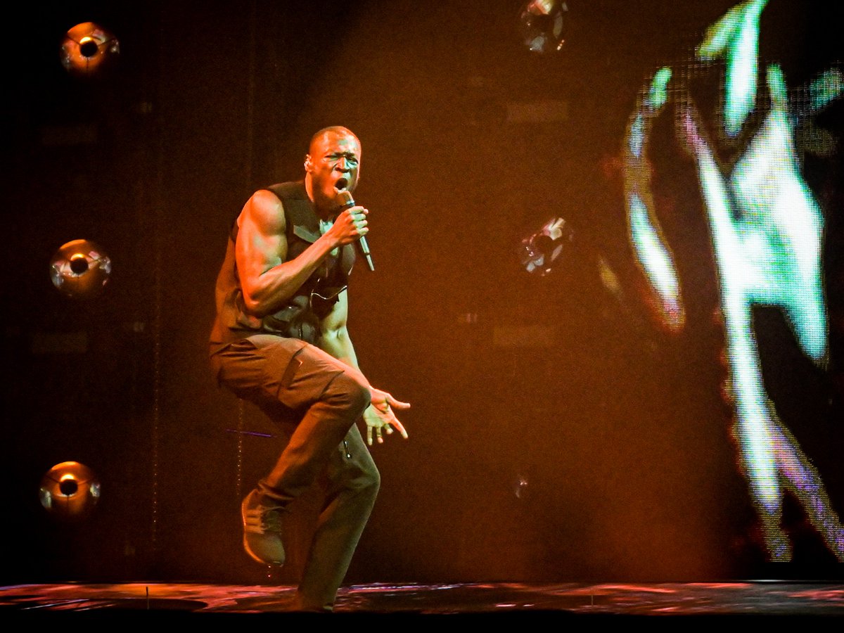 OVO Hydro tweet media