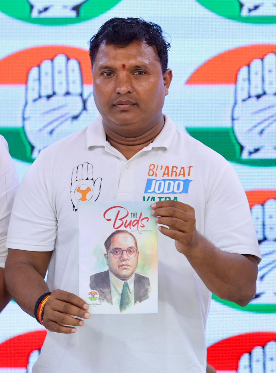 IYC's tweet photo. Today, at the AICC office, IYC President @srinivasiyc joined the launch of the new edition of The Buds on BR Ambedkar, a monthly magazine by @JawaharBalManch that celebrates the legacy and values of our great leader. 

During this launch, JBM Chairman GV Hari, and AICC SC Dept Chairman @RajeshLilothia were present.