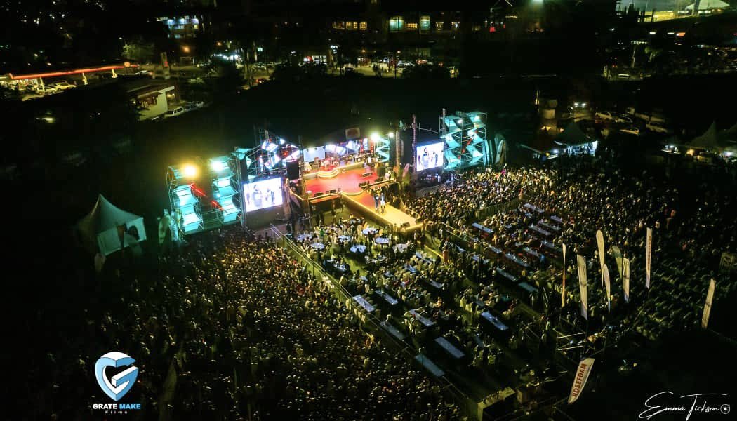 tmdavidlutalo1's tweet photo. Thanks alot our lovely fans for the love you showed us in #NalongoConcert at #LugogoCricketOval. We are really so grateful &amp; thanks for loving &amp; supporting our own papa @davidlutalolive https://t.co/eWO5Dq6XnS