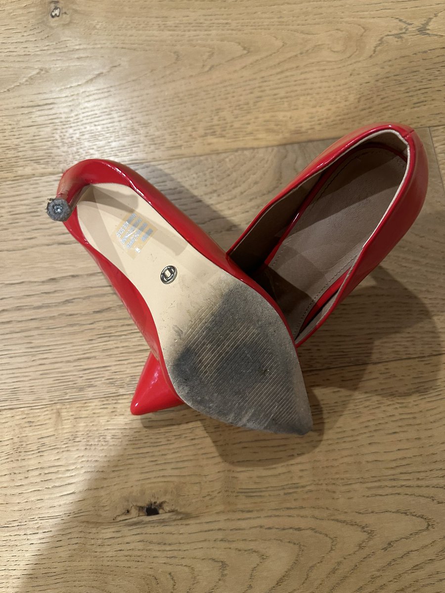 It’s the last day of #FASDAwarenessMonth & it has been epic!

Thanks to the teams at @FAREAustralia @NOFASDAustralia @NACCHOAustralia  & @FASDHub for all of your epic work.

Looks like I’ve worn through to the nail of 👠 

Time for some repairs ahead of next year. 

#RedShoesRock