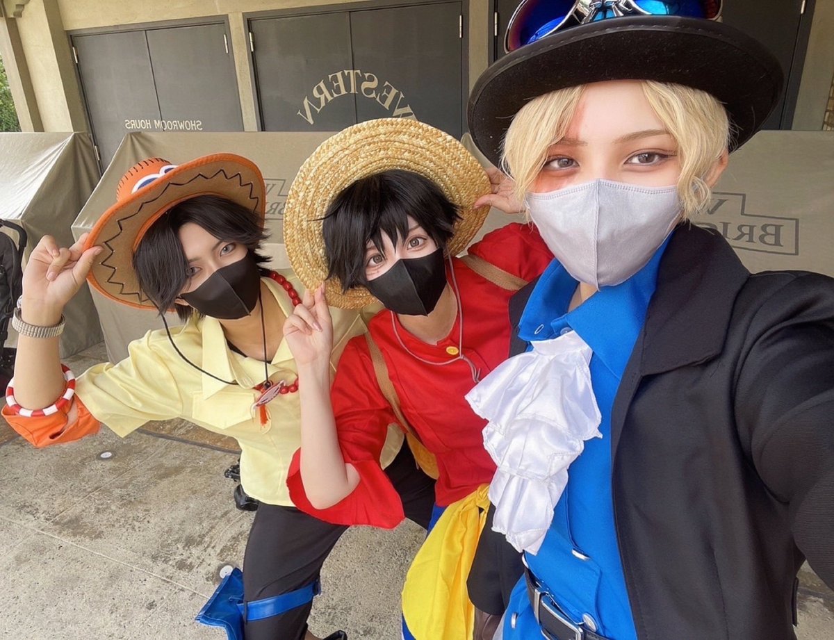 kikun_100's tweet photo. 超久しぶりにコス‼盃兄弟してきた🏴‍☠ https://t.co/7Qs0fxYs1g