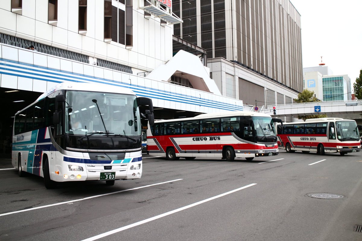 LtdK0706's tweet photo. 札幌駅前バスターミナル
札幌行ったらいつもここから帰ってました
あさひかわ号の長蛇の列に並び、帰っていたのはいい思い出ですね
ここから道内各地へ旅したのも思い出します
またひとつ、思い出の場所がなくなってしまいました。
ありがとうございました。
#さよなら札幌駅バスターミナル https://t.co/fzB6en8FqI