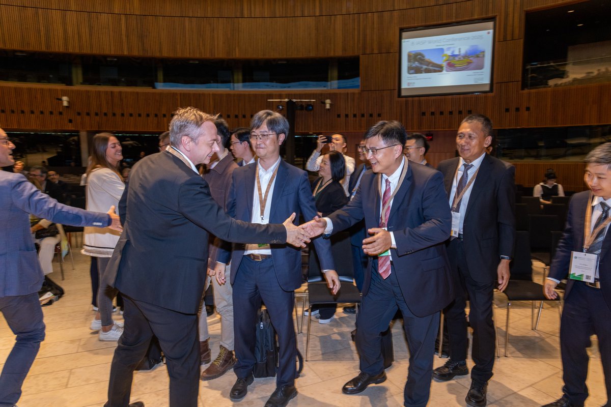 IASPnetwork's tweet image. And just a year later we will be heading to Beijing for the #IASPworldconference, with Zhongguancun Science Park (Z-Park) as the winners of the 2025 bid! Read more about the hard time delegates had when choosing where to go: iasp.ws/Activities/New…