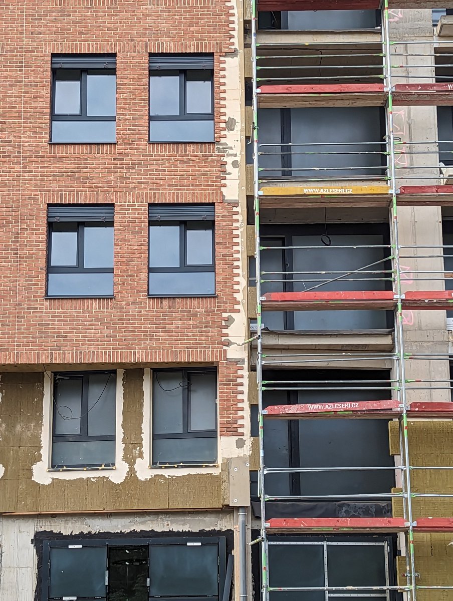 davidantos.cz tweet media