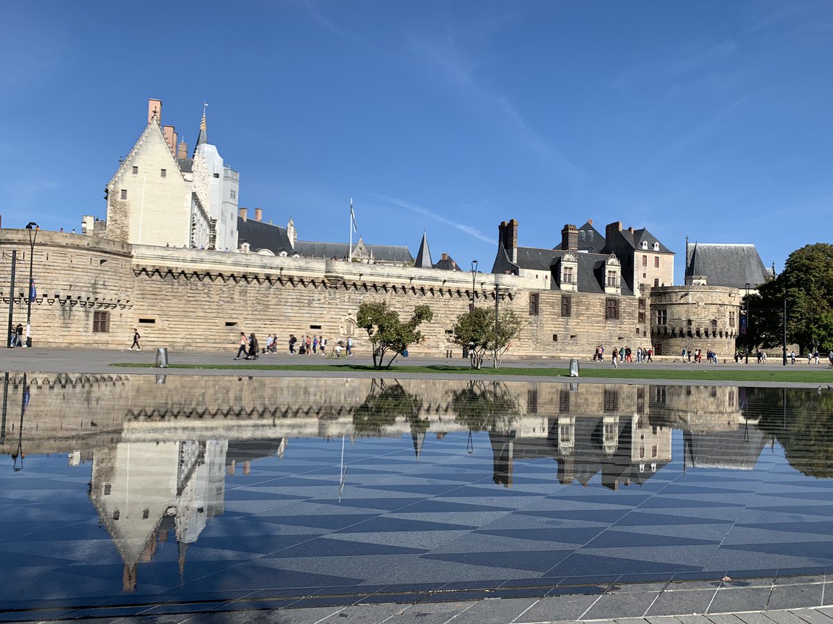 Karaboliade tweet media