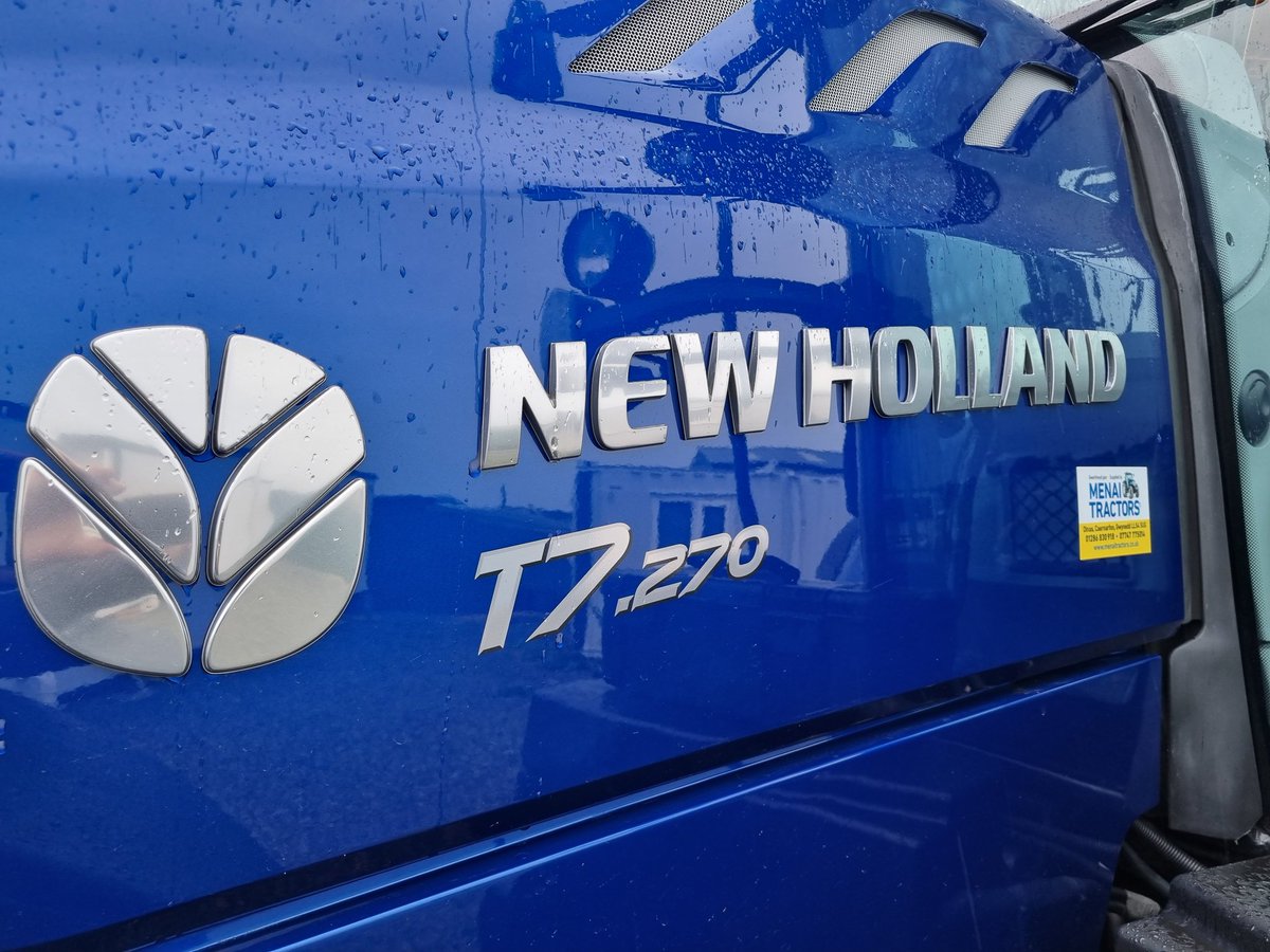 Delivered out to its new home this morning. 

🔵 New Holland T7.270 AutoCommand "Blue Power Edition" 🔵

A Big thank you to Steve &amp; Andrew of Anglesey Turf Co for your Continued support and best of luck with the New Machine. 

Sold by Daniel Ault 

🏴󠁧󠁢󠁷󠁬󠁳󠁿🏴󠁧󠁢󠁷󠁬󠁳󠁿

@NHAG_UKandROI