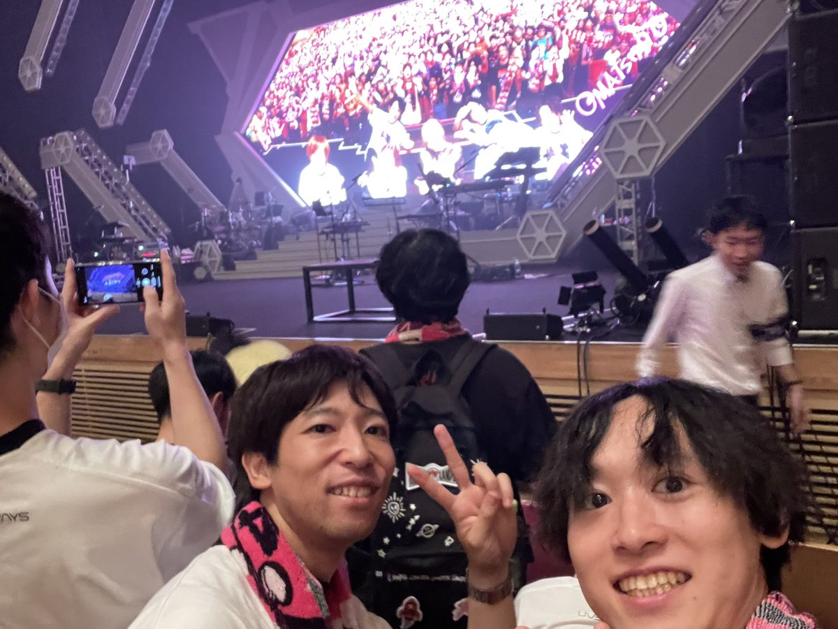 agbeckbump's tweet photo. LiSAのライブやっぱり
最高だった😊😊😊

声ガラガラだぜ🤣

☟
せいいっぱい
んーと声を出して
いっぱい、いっぱい！

#LiSA #LANDERツアー 
#DJYK https://t.co/Ug5d8dBo6w