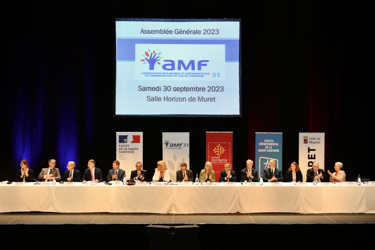 SebVincini's tweet photo. Assemblée générale de l’Association des maires de la Haute-Garonne à #Muret. #AMF31 @l_amf
Après + de 6 mois de travail avec mes collègues conseillers départementaux, nous avons redéfini la feuille de route qui guide notre action départementale. J’ai présenté ce matin aux maires et présidents d’intercommunalités du département quelques-unes de nos ambitions pour la @HauteGaronne.
Thread ⤵️