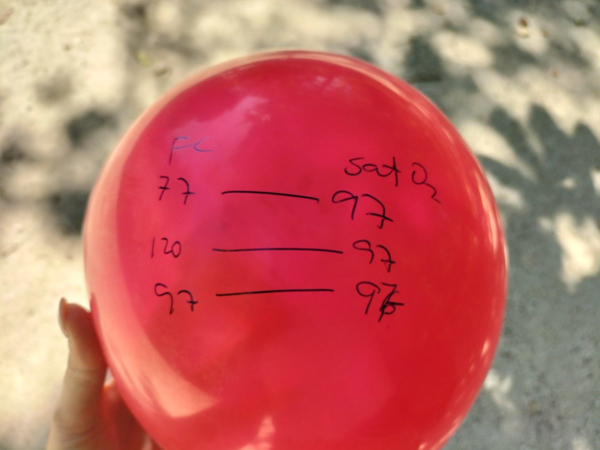 🫁 Sentadillas, resistencia y la medición de tu frecuencia cardíaca y la saturación de oxígeno son solo algunas de las propuestas que tiene #MadridRespira en su estación 'Respira Salud' 

Visítanos, 👉 Recuerda que estamos hasta las 14h y esta tarde de 16h a 17h en El Retiro