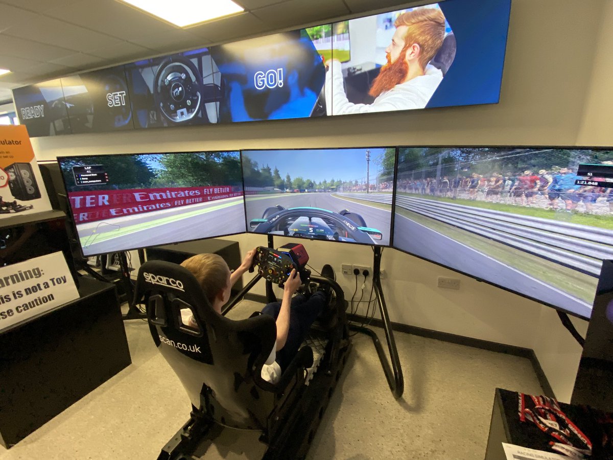 ScanComputers's tweet photo. Racing Simulator Competition is full speed ahead ๐
Competing to win a racing sim worth ยฃ7000 ๐ฅ
#ScanIntelGamerDays https://t.co/SmlpvBg0oM