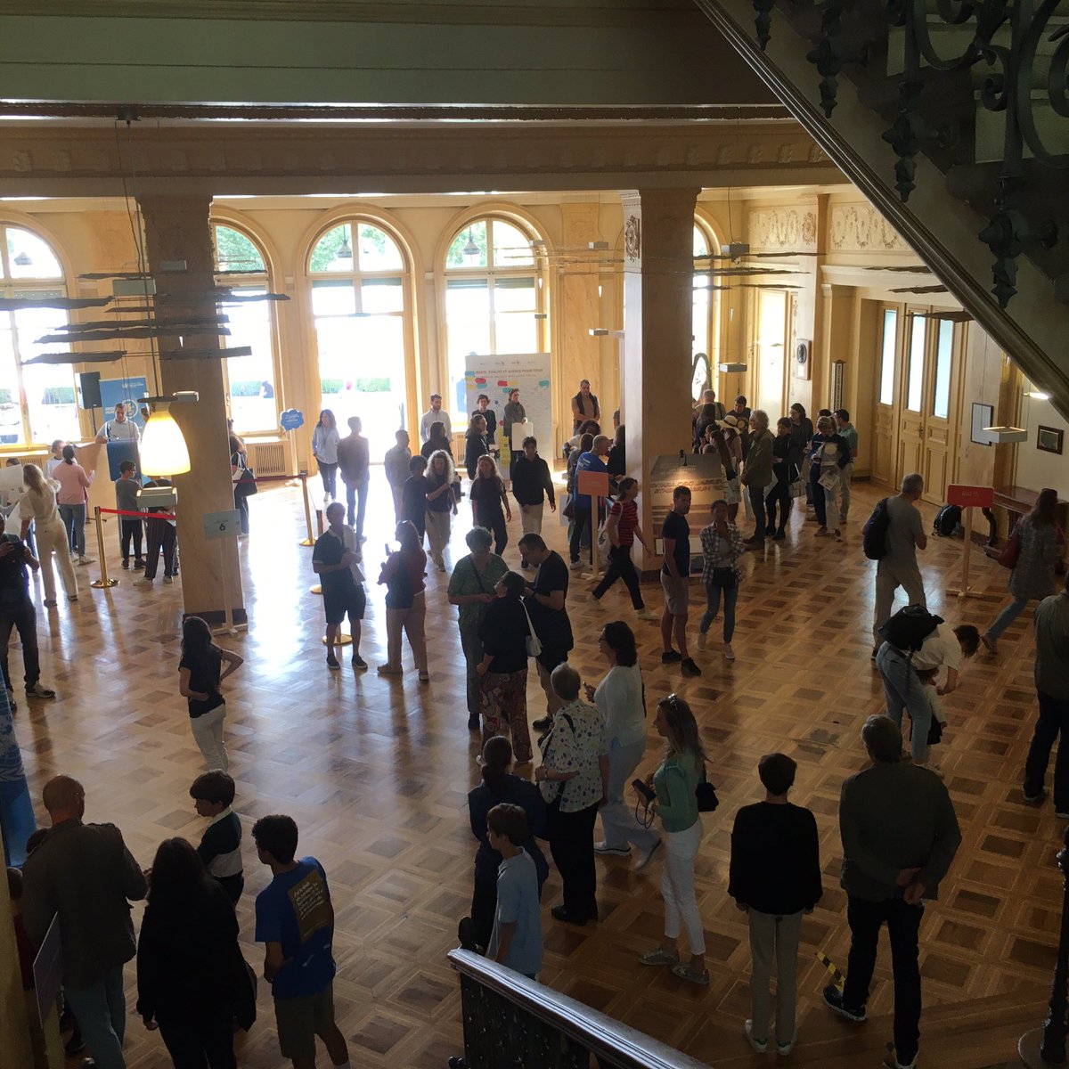 SalernoSebi's tweet photo. Open Day at Palais Wilson https://t.co/DlPK8bNfb0