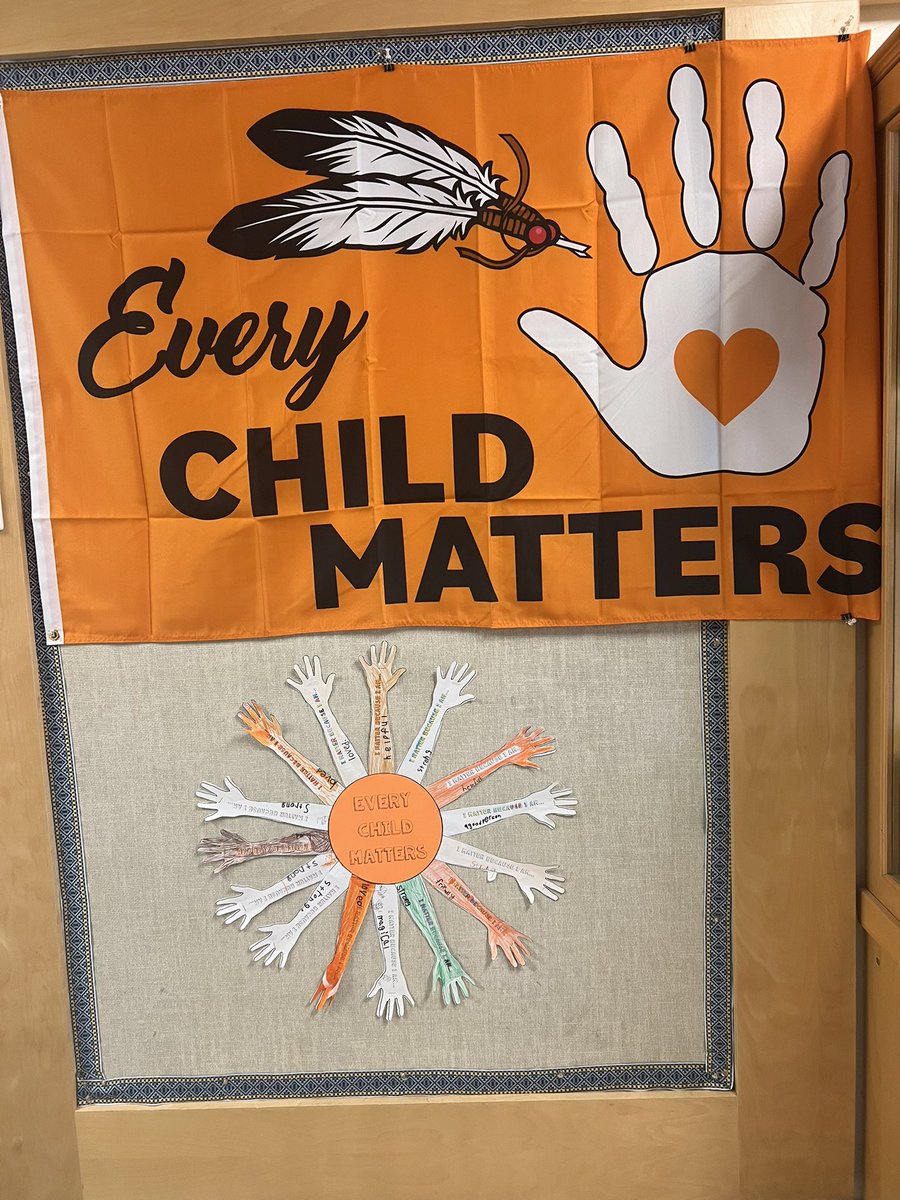 pe_RETSD's tweet photo. At out Truth and Reconciliation assembly, our students shared their learning and we gathered in circle with elder Eric, a residential school survivor, and while holding hands, we pledged to commit to treating everyone with kindness. #everychildmatters https://t.co/4XW7tNzhib