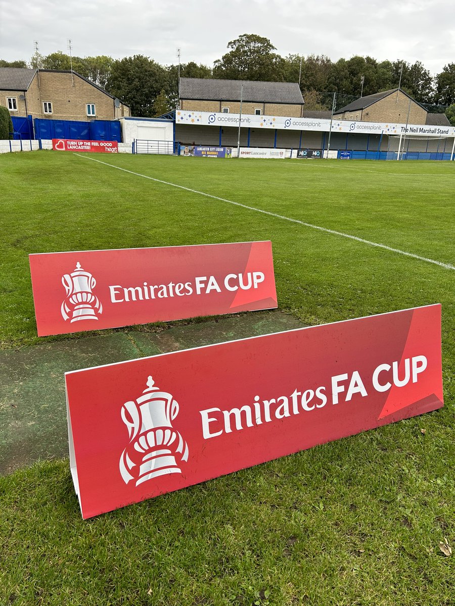 A pleasure to see these boards back out in the Emirates FA Cup Third Round Qualifying. Our visitors today are Ashton United. #COYDB