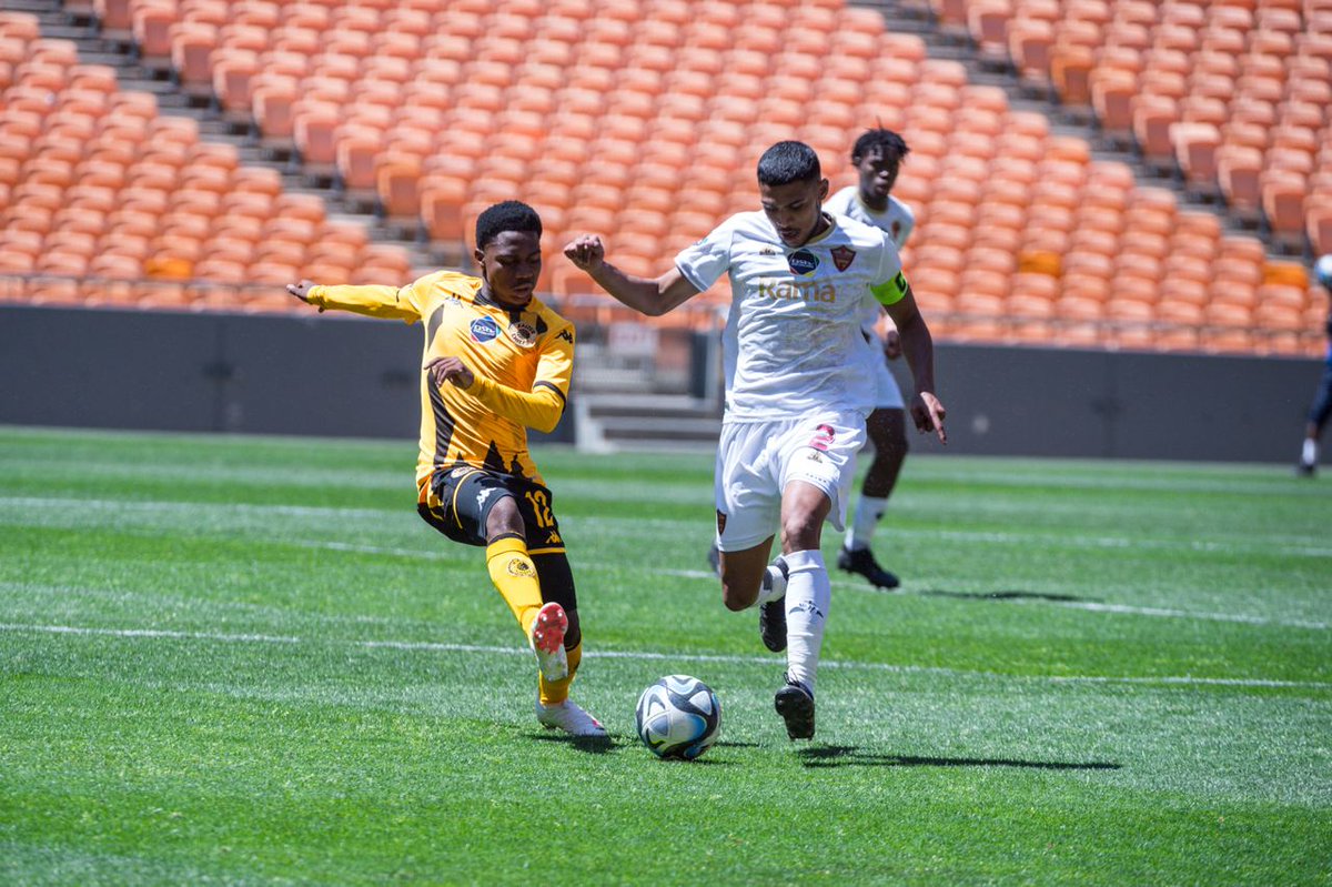 KaizerChiefs's tweet photo. 90 + 4'| #KC 4 : 0 #SB

Full-time score: (Jansen x 2, Tati, Bohloko) Kaizer Chiefs 4 : 0 Stellenbosch FC

#Amakhosi4Life #Asidlali #KCYouth #Khosified https://t.co/CSyAfN9u7w