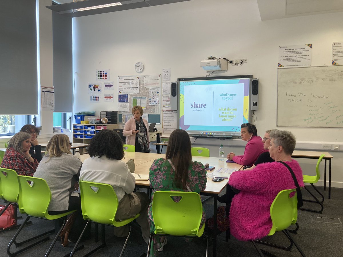 Parm Plummer (@parmplummer) on Twitter photo <a href="/ISSPauline/">Pauline O’Brien</a> leading a session on teaching abroad. So many questions regarding this new horizon #WomenEd <a href="/ISSPauline/">Pauline O’Brien</a> leading a session on teaching abroad. So many questions regarding this new horizon #WomenEd
