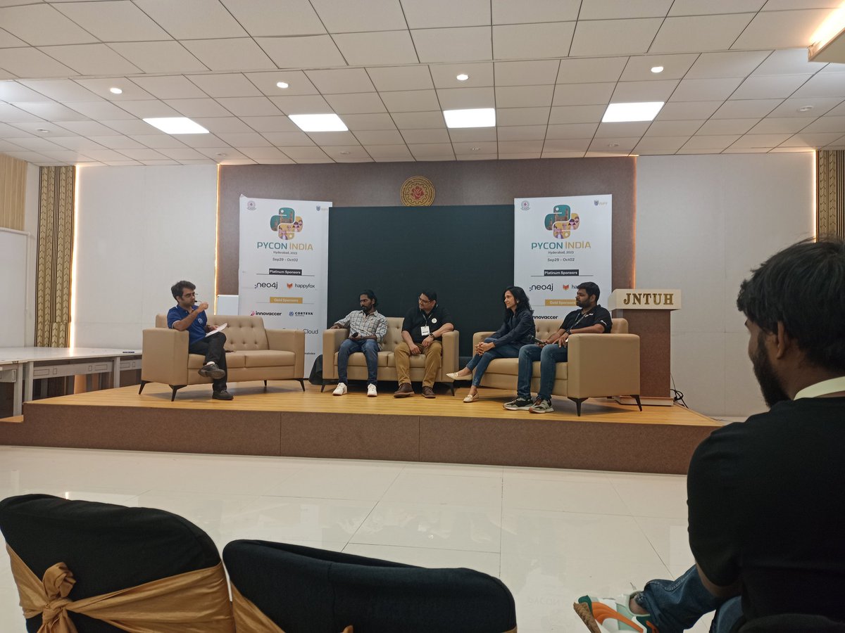 LLMs in Production panel discussion @pyconindia 👀

#PyConIndia #PyConIndia2023 #PythonForAll #CodeCollaborateCelebrate #PanelDiscussion #LLMs