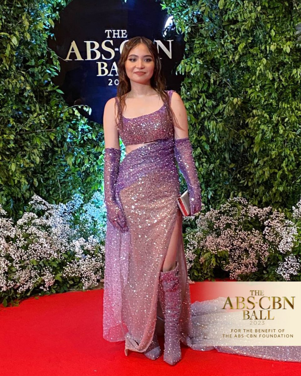 ABSCBN's tweet photo. Shining, shimmering Sharlene San Pedro! #ABSCBNBall2023

Join us for a night of gratitude and watch the #ABSCBNBallRedCarpet2023 Livestream on https://t.co/Q2wT4hCZXO https://t.co/mPblq0JJVY