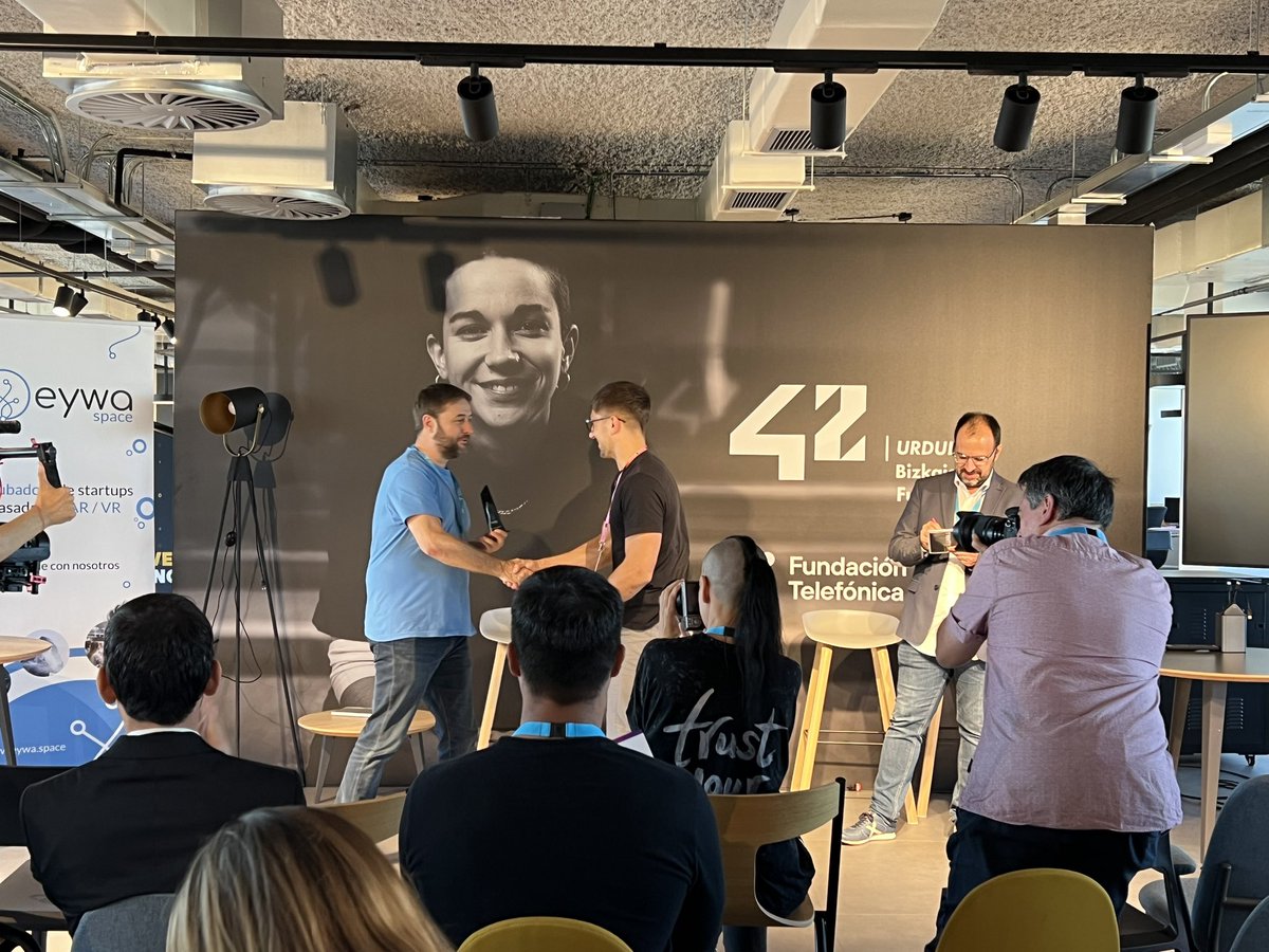 42UrdulizFTef's tweet image. En #TrinityTech termina pero no sin antes realizar la entrega de premios de este hackathon 🥳 Zorionak guztioi!
