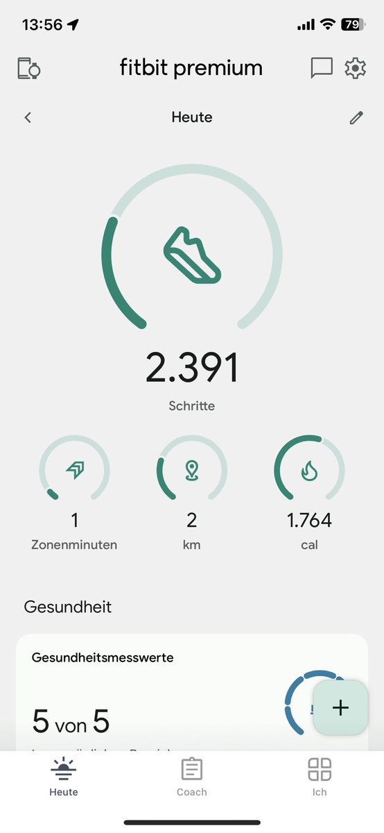 MG2005's tweet photo. #fitbit NEU ist nicht immer besser, zumindest meine Sicht auf den Relaunch der Fitbit App. Auf einem iOS Device dieses Google Design ist wirklich Geschmackssache 😀 #fitbitapp #app #google #smartwatch #fitness #ios #new https://t.co/Qd30IUVgC9