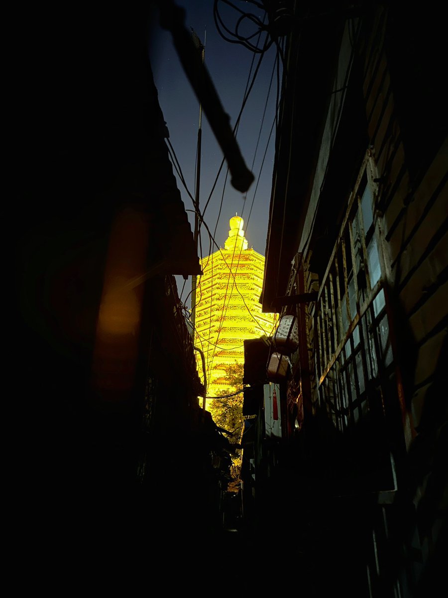 八月十五日，天宁寺点灯