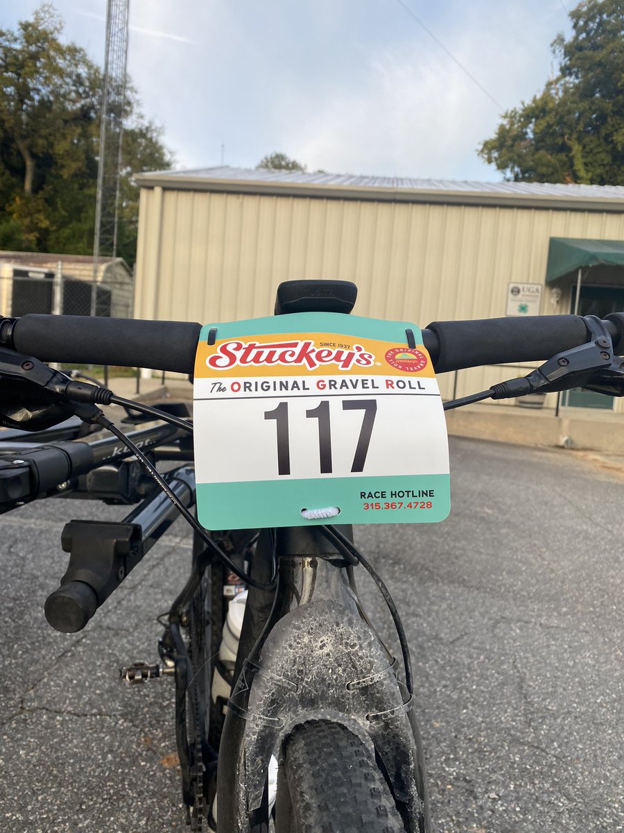 mtdono's tweet image. A little gravel. Beautiful morning in South Georgia morning for the @StuckeysPecans Pecan Shaker #livethecode #pecanshaker23