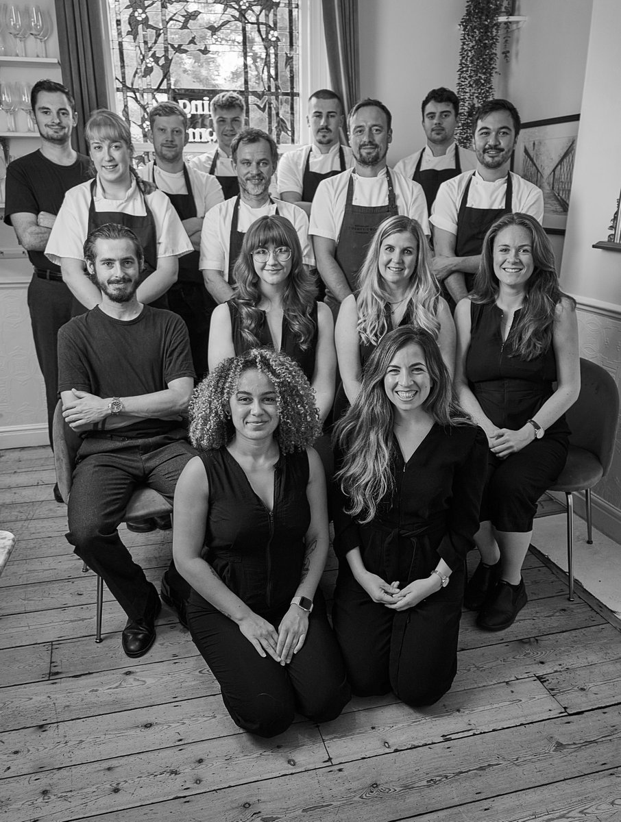 Sommelier & Front of House opportunities As the restaurant continues to evolve and progress we are looking for a brilliant sommelier to join this lovely team and help us choose and deliver an excellent and varied wine programme. Please DM or email alex@restaurant22.co.uk
