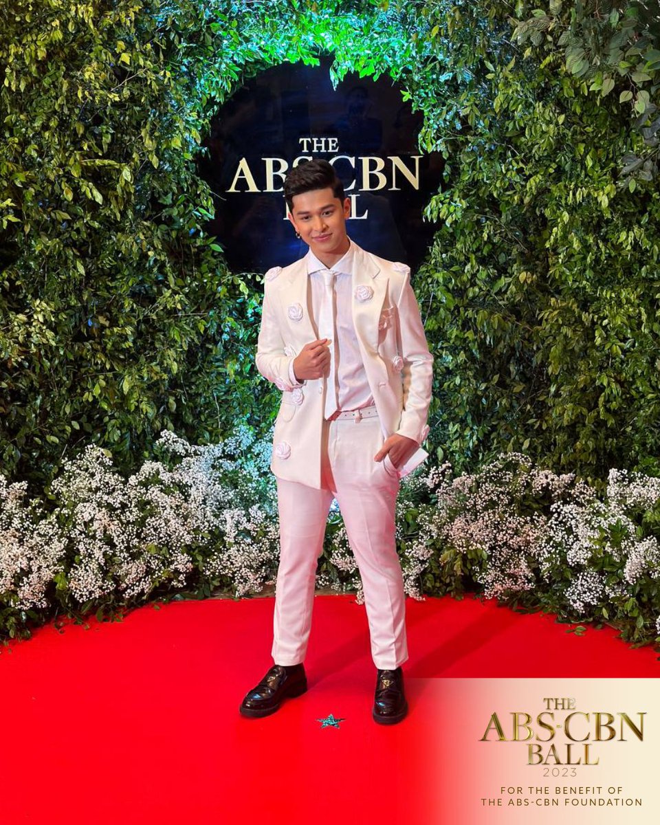 ofc_iwant's tweet photo. Lookin' handsome in his white suit, Teen Clash and Hoy Love You star, @AljonMendoza_!

#ABSCBNBall2023 #ABSCBNBallRedCarpet2023 https://t.co/EiAhTbGhKI