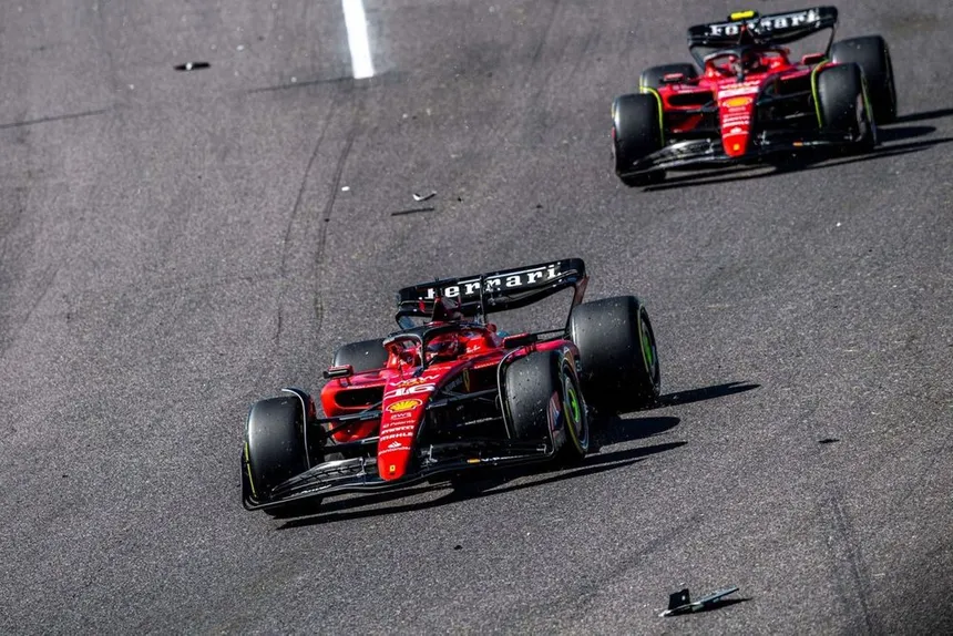 FerrariFormulaA's tweet photo. Race day babyyyyy
Hammer time for #CP42 #HM13 🏁 https://t.co/x8PzFd2WRI