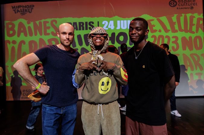 Leclerc_MEL's tweet photo. Après Nantes, Roubaix et Lyon, la finale du Hip Hop Talents a lieu cette après-midi à Paris ! C’est organisé par les Espaces Culturels @Leclerc et je vous en reparle très vite ! https://t.co/SDP5EUcPP5
